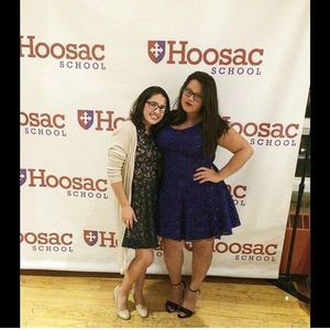 Meet your Posher, Aylen